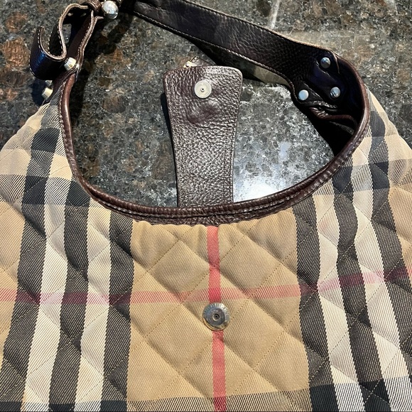 Burberry | Brooke Hobo Bag - Picture 6 of 13